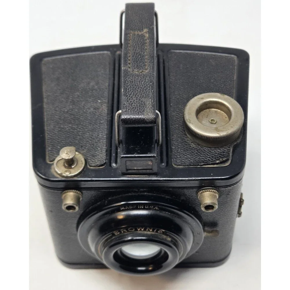 Kodak Brownie Flash Six-20 Vintage Box Camera 1946-1955 Made in USA